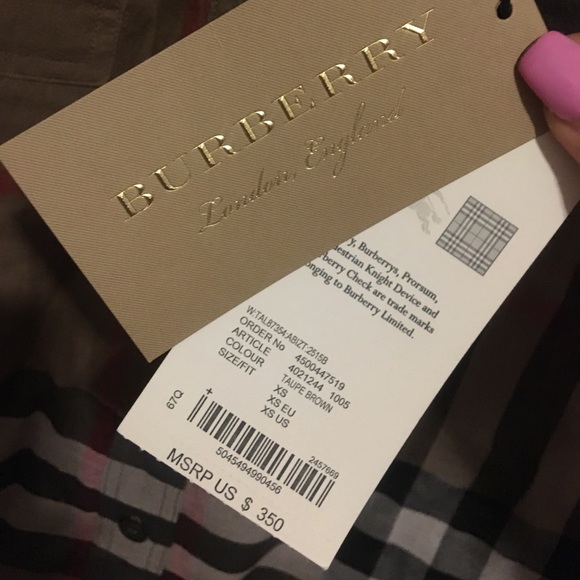 Authentic Burberry - Picture 2 of 2